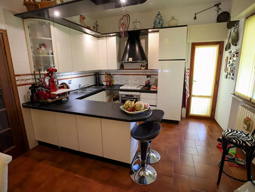 Immagine 30 di Villa in vendita  in Via della Chiesa XI 568 a Lucca