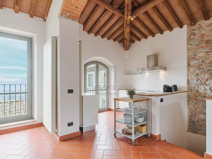 Immagine 9 di Rustico / casale in vendita  in Per matraia 22 a Capannori