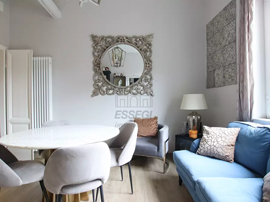 Immagine 2 di Appartamento in vendita  in Via Fontana a Lucca