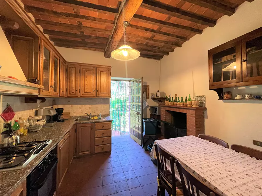 Immagine 11 di Rustico / casale in vendita  in Via di Mammoli a Lucca