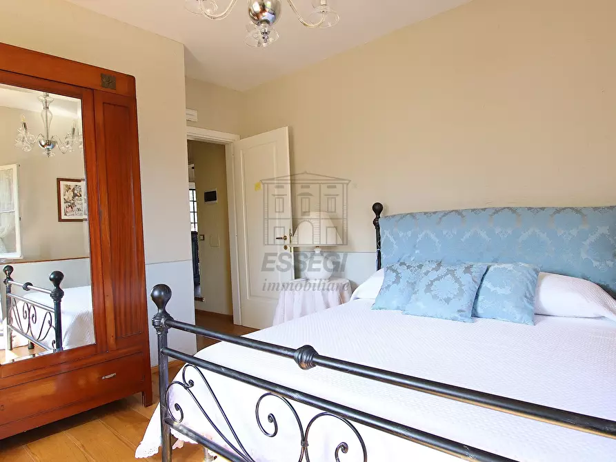 Immagine 31 di Villa in vendita  in vicopelago a Lucca