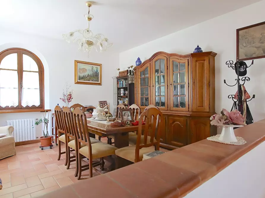 Immagine 10 di Rustico / casale in vendita  in Via di Tiglio a Capannori