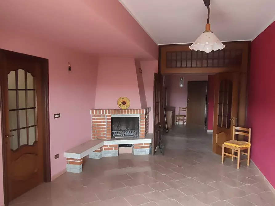 Immagine 17 di Trilocale in vendita  in Via Roma a Martone