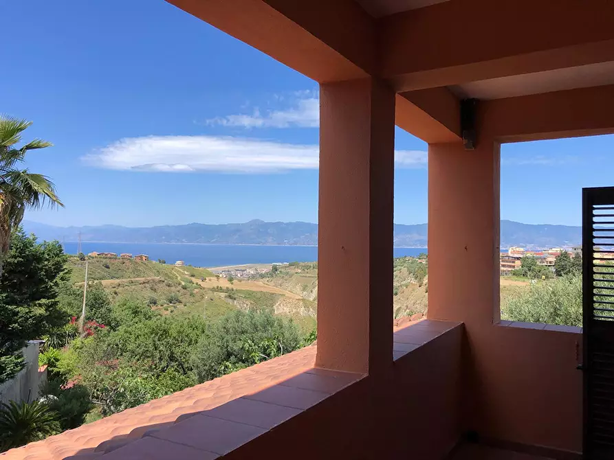 Immagine 38 di Villa in vendita  in Via Provinciale per Armo-Gallina 57 a Reggio Di Calabria
