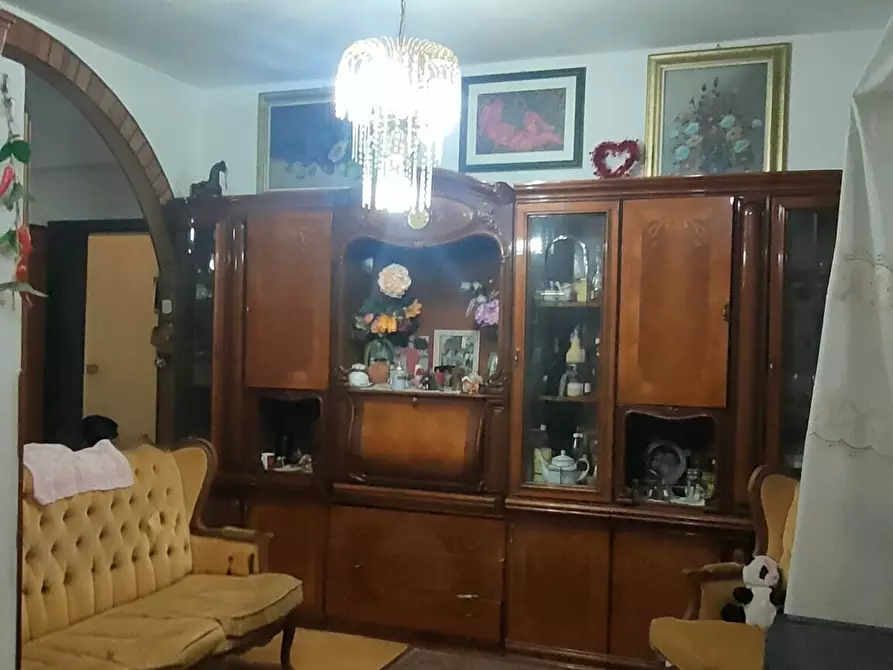 Immagine 10 di Trilocale in vendita  in Via P. Larizza 3 a Bova Marina