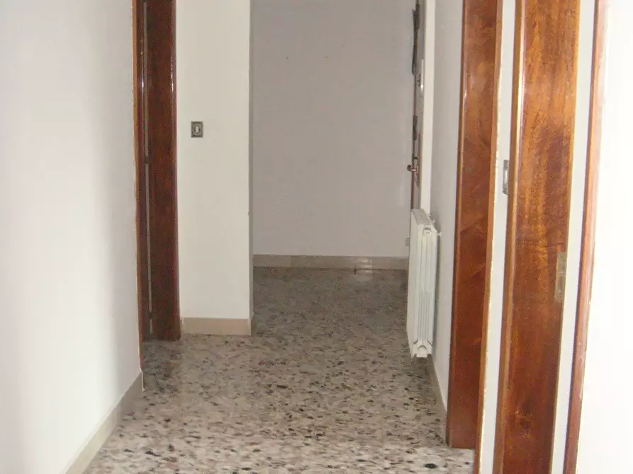 Immagine 11 di Quadrilocale in vendita  in Via Sbarre Centrali 574 a Reggio Di Calabria