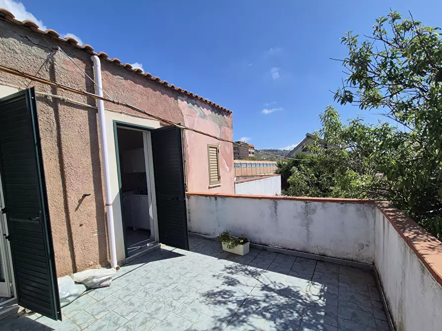 Immagine 6 di Casa trifamiliare in vendita  a Motta San Giovanni