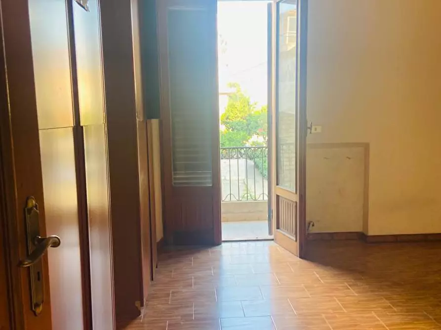 Immagine 9 di Trilocale in vendita  in Via Guglielmo Marconi 9 a Reggio Di Calabria