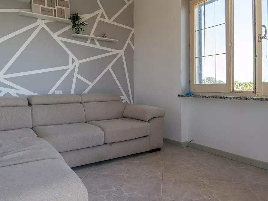 Immagine 9 di Villa in vendita  a Villasor