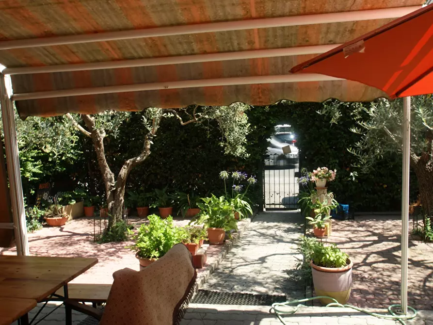 Immagine 3 di Terratetto in vendita  a Ameglia