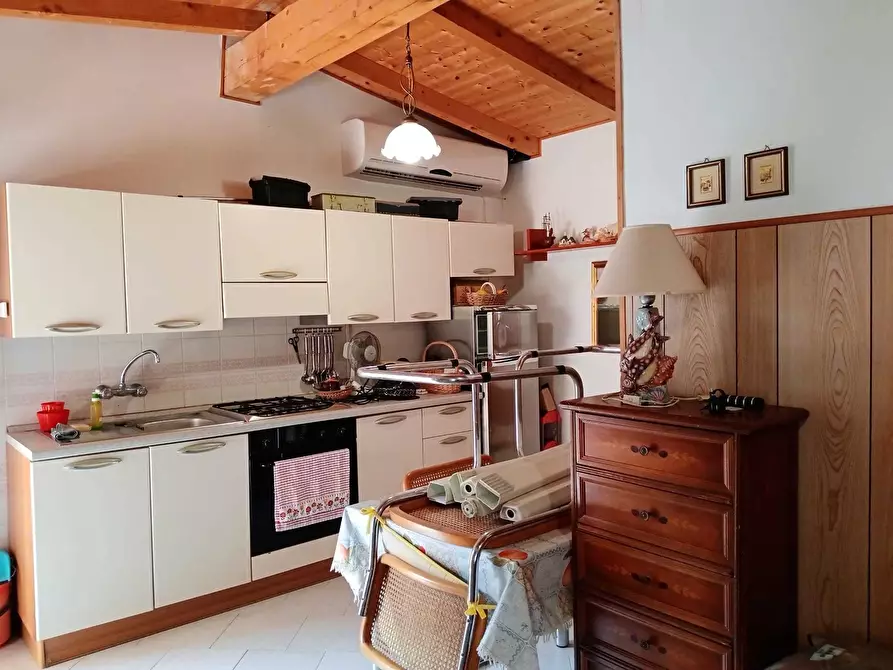 Immagine 25 di Casa semindipendente in vendita  a Ameglia