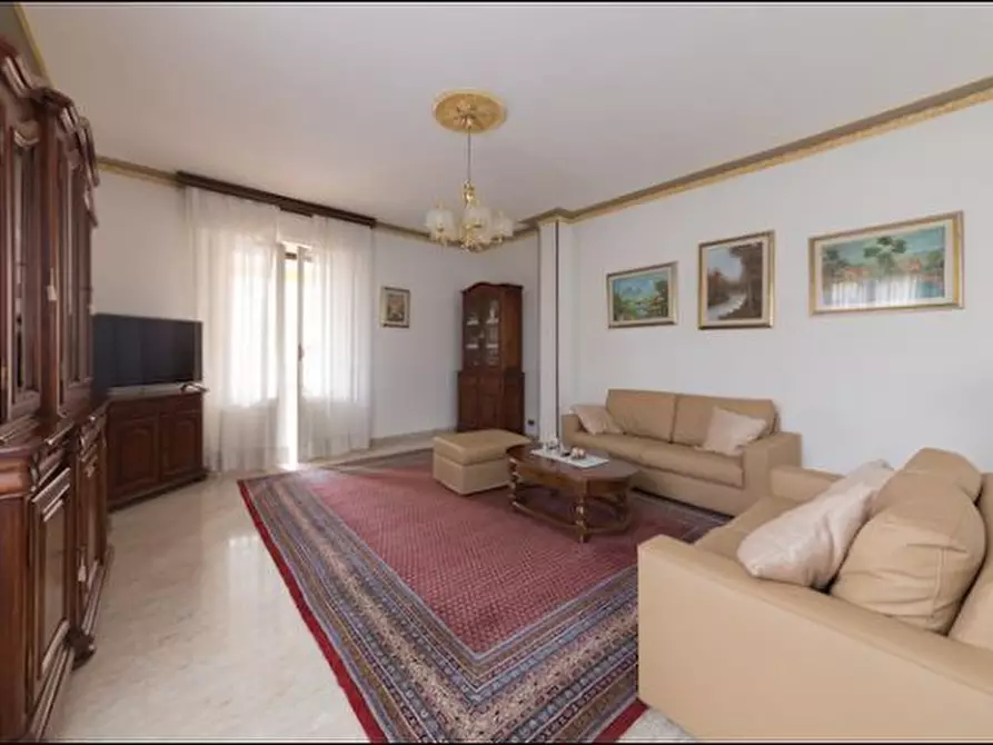 Immagine 4 di Casa semindipendente in vendita  a Ameglia