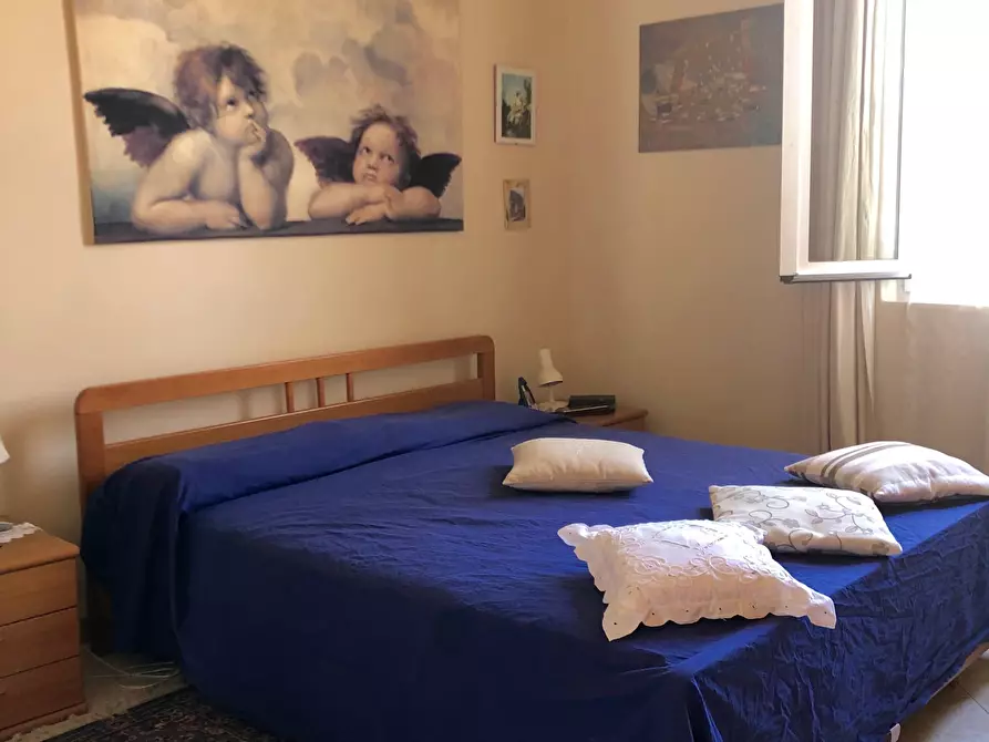 Immagine 9 di Porzione di casa in vendita  a Ameglia