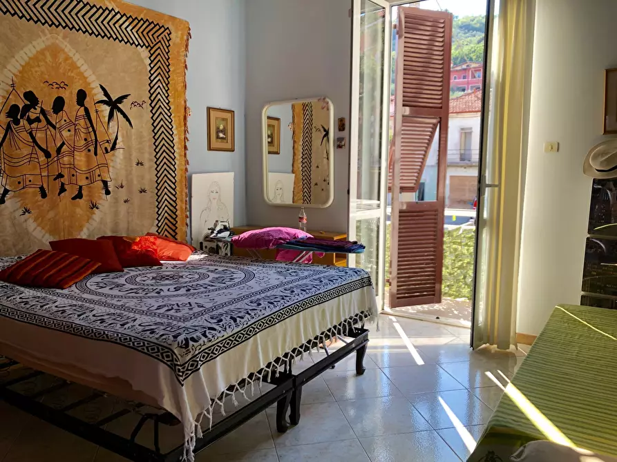 Immagine 7 di Porzione di casa in vendita  a Ameglia