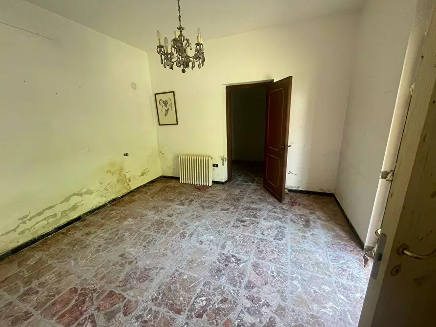 Immagine 10 di Casa semindipendente in vendita  a Ameglia