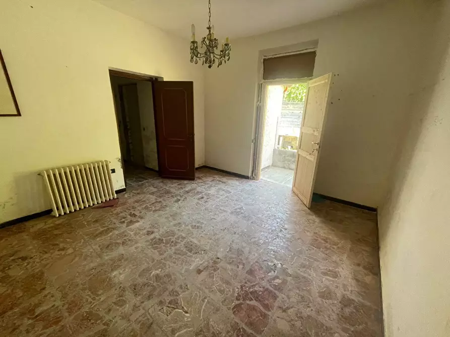 Immagine 8 di Casa semindipendente in vendita  a Ameglia