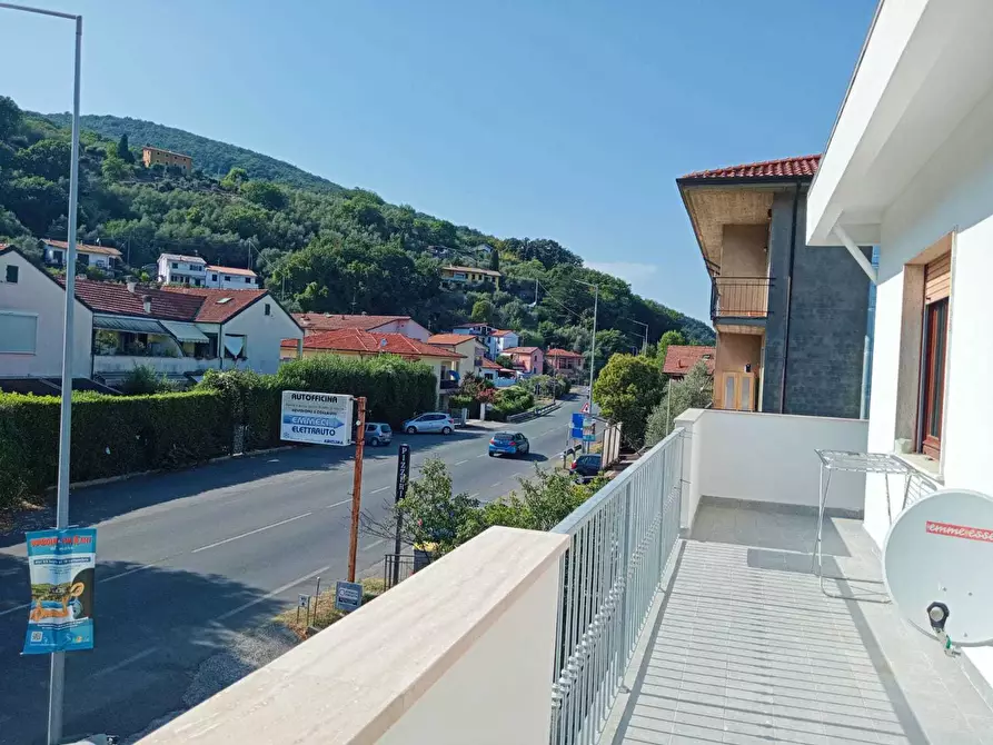 Immagine 16 di Trilocale in vendita  a Ameglia