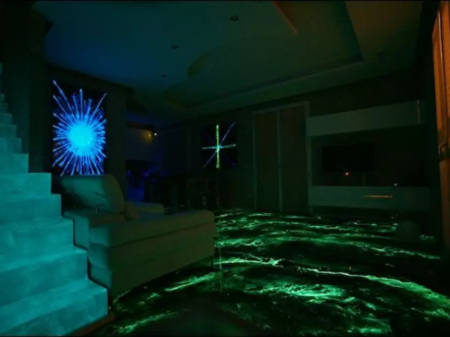 Immagine 8 di Casa semindipendente in vendita  a Lerici