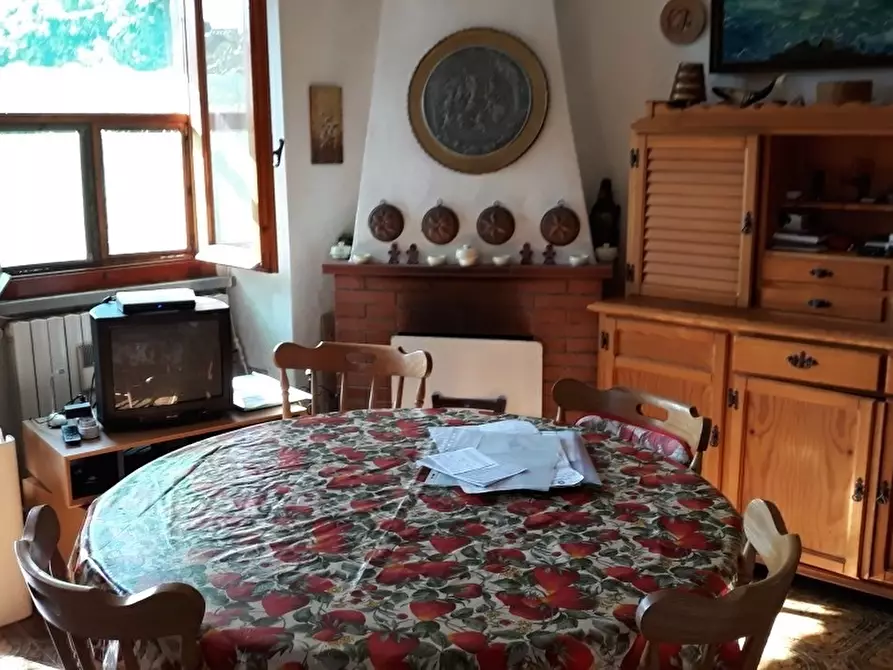 Immagine 7 di Casa indipendente in vendita  a Ameglia