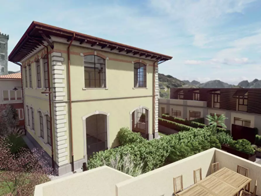 Immagine 25 di Quadrilocale in vendita  a Sarzana