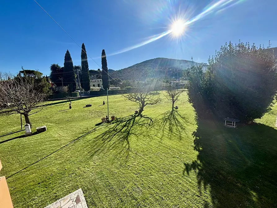 Immagine 25 di Casa indipendente in vendita  a Ameglia