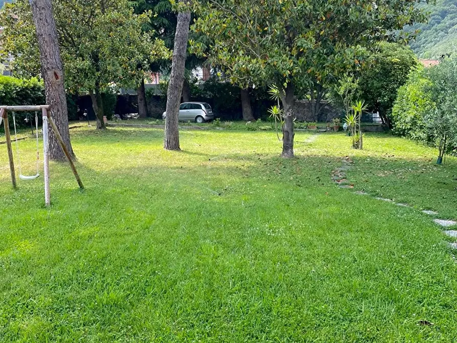 Immagine 3 di Villa in vendita  a Ameglia