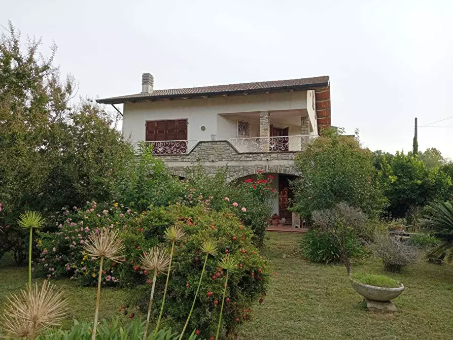 Immagine 1 di Villa in vendita  a Arcola