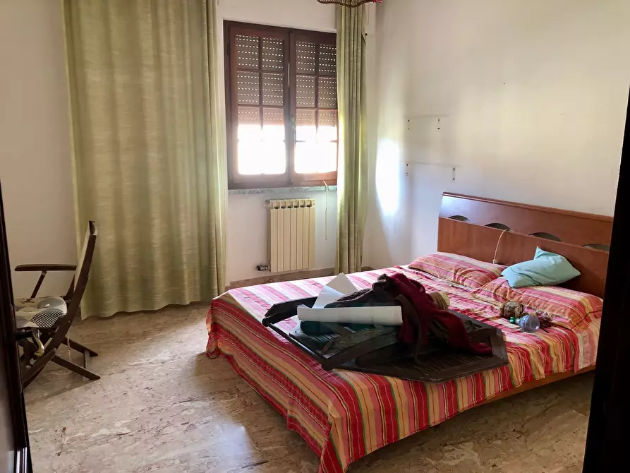 Immagine 12 di Porzione di casa in vendita  a Castelnuovo Magra