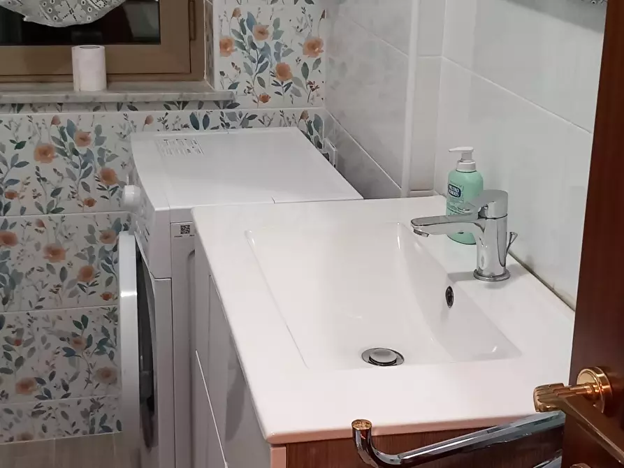 Immagine 19 di Appartamento in affitto  in via cisa a Santo Stefano Di Magra