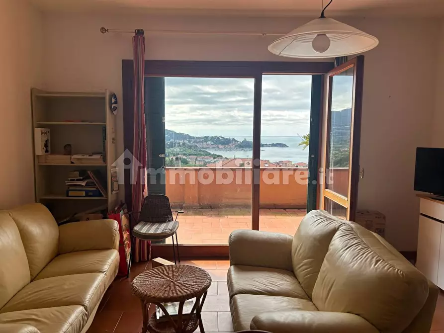 Immagine 20 di Appartamento in affitto  in LOC. 3 STRADE a Lerici