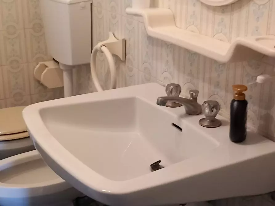 Immagine 7 di Appartamento in affitto  in Via Cisa Vecchia a Santo Stefano Di Magra