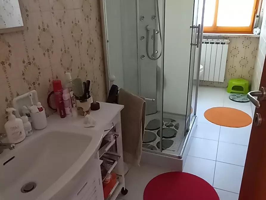 Immagine 18 di Appartamento in vendita  in Via Pietro Gori a Sarzana