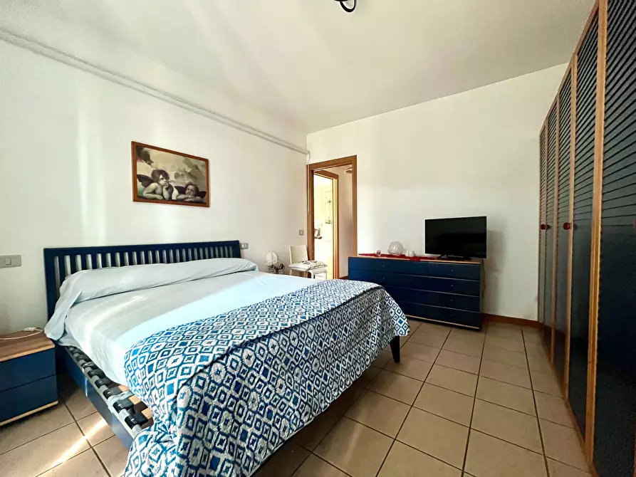 Immagine 10 di Appartamento in vendita  in Via Giuseppe Diaschi a Jesi