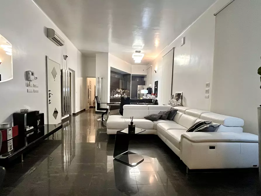 Immagine 3 di Appartamento in vendita  in Viale Trieste a Jesi