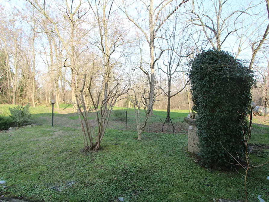 Immagine 4 di Villetta a schiera in vendita  in Via Generale Carlo Alberto dalla Chiesa a Valsamoggia