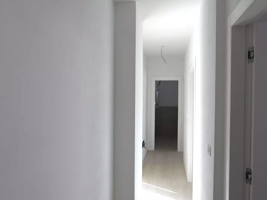 Immagine 11 di Appartamento in vendita  in Via dalla Chiesa Carlo Alberto a Valsamoggia