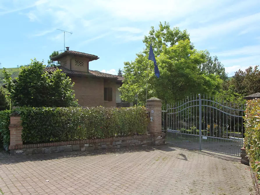 Immagine 11 di Casa indipendente in vendita  in Via Ciano a Valsamoggia
