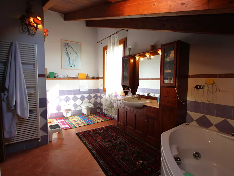 Immagine 26 di Casa indipendente in vendita  in Via Ca' Foscolo a Valsamoggia