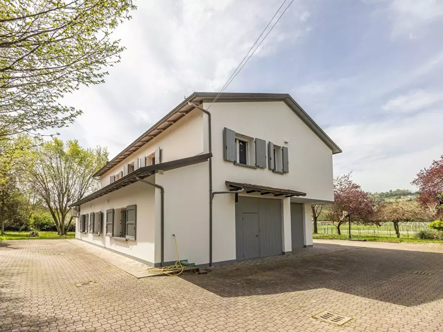 Immagine 61 di Villa in vendita  in SP76 17 a Valsamoggia