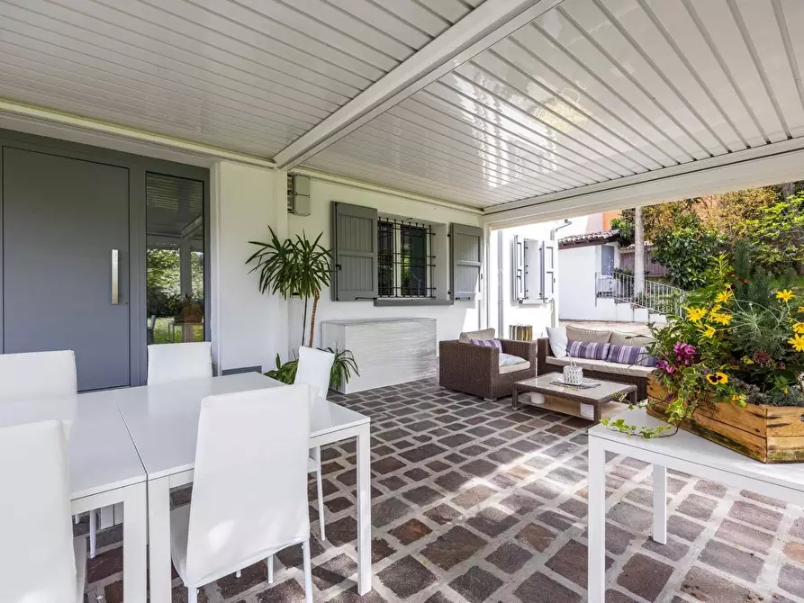 Immagine 63 di Villa in vendita  in SP76 17 a Valsamoggia