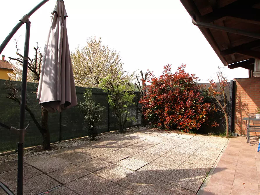 Immagine 15 di Porzione di casa in vendita  in Via Prati di Soletto a Valsamoggia