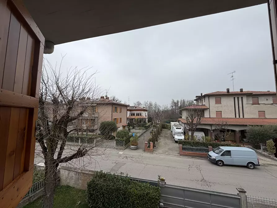 Immagine 26 di Porzione di casa in vendita  a Valsamoggia