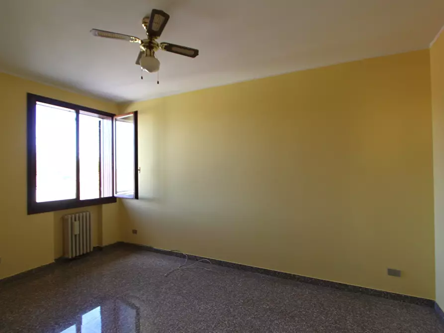 Immagine 11 di Appartamento in vendita  in Via zanasi a Valsamoggia