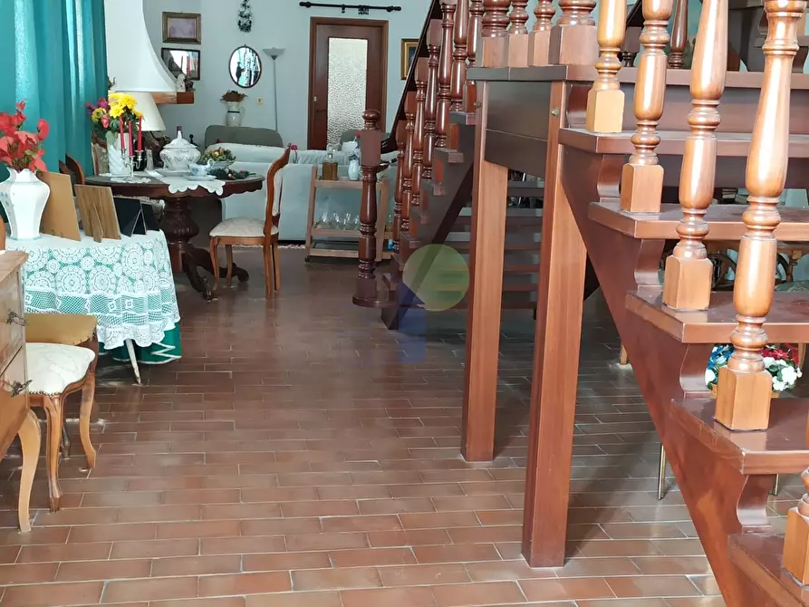 Immagine 5 di Pentalocale in vendita  in Viale Padre Nicola Magri 4 a Livorno