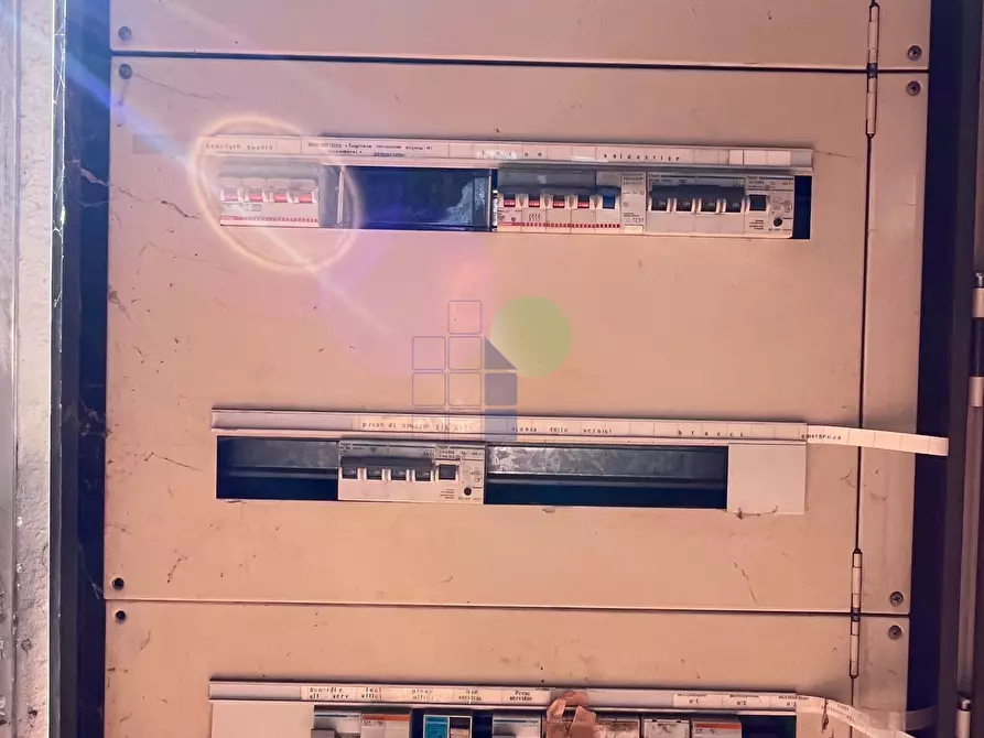 Immagine 18 di Capannone industriale in affitto  in Via Aurelia 76 a Collesalvetti