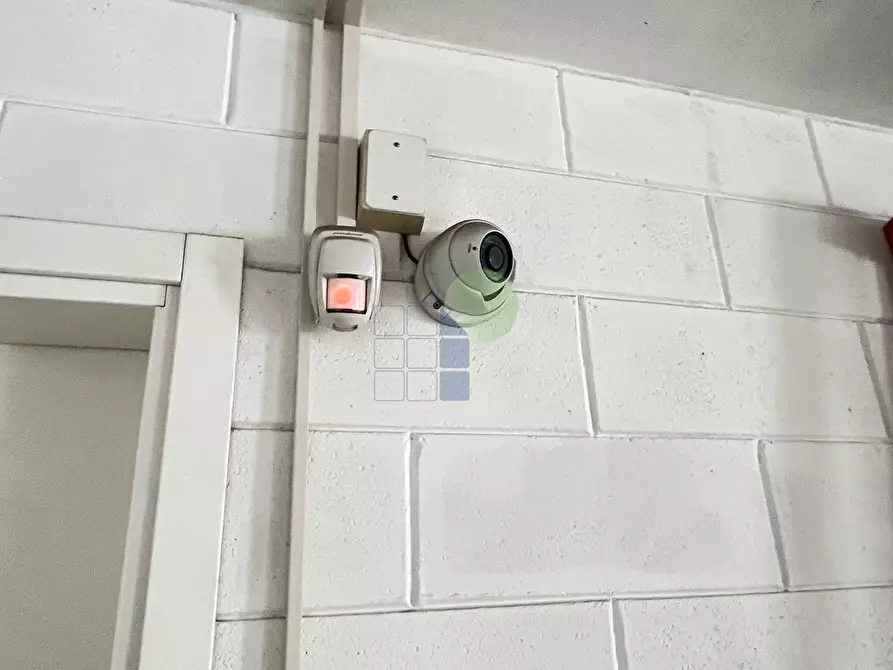 Immagine 45 di Attività artigianale in vendita  in Via  Cimarosa 55 a Livorno