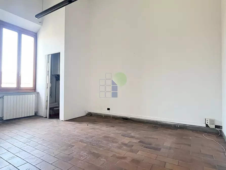 Immagine 10 di Ufficio in affitto  in Scali D'Azeglio 10 a Livorno