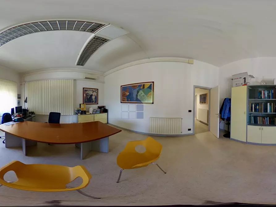Immagine 22 di Ufficio in affitto  in Via L. da Vinci 35 a Livorno