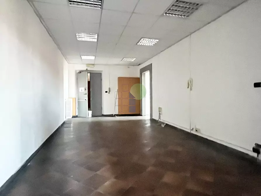 Immagine 9 di Ufficio in affitto  in Scali D'Azeglio 10 a Livorno