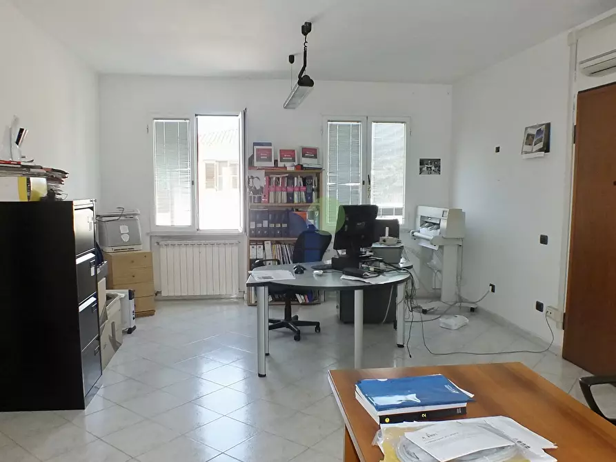 Immagine 24 di Attività artigianale in vendita  in via Arno 22 a Piombino